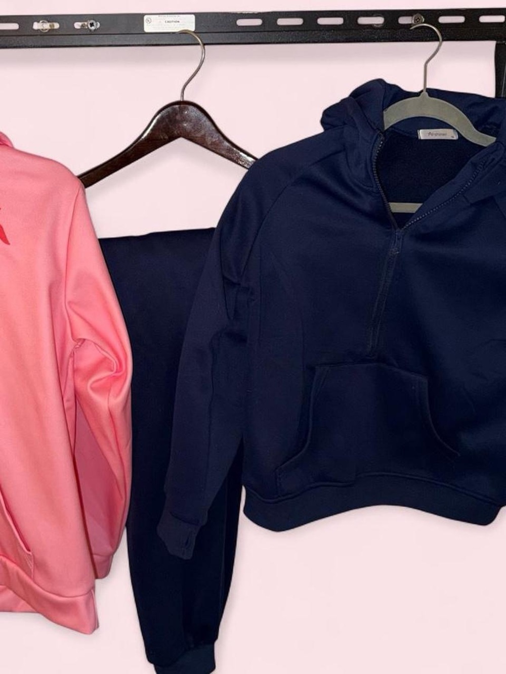 Girls cozy 3-piece hoodie + sweatpants bundle, size 10/12 | never worn